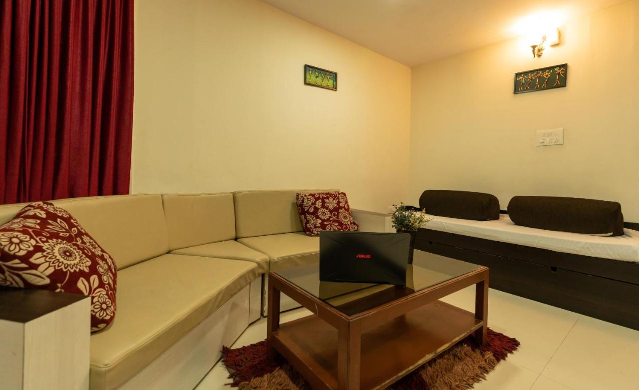 Seasons Suites Bengalúr Pokoj fotografie